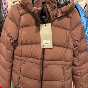 NWT Canada Goose Puffer
